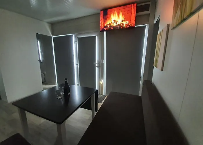 Roof Art-pe Apartment